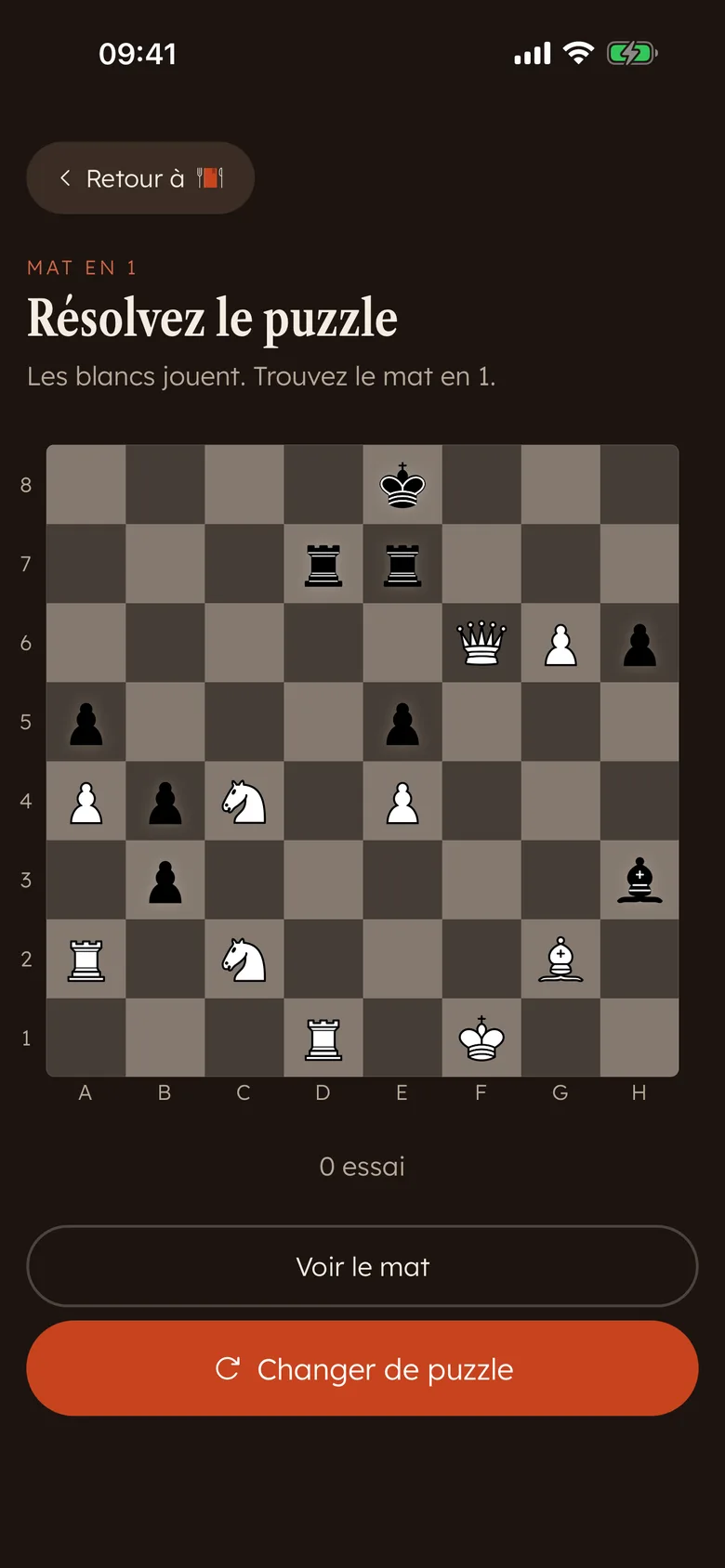 Un problème d'échecs dans Devoro, trait aux Blancs